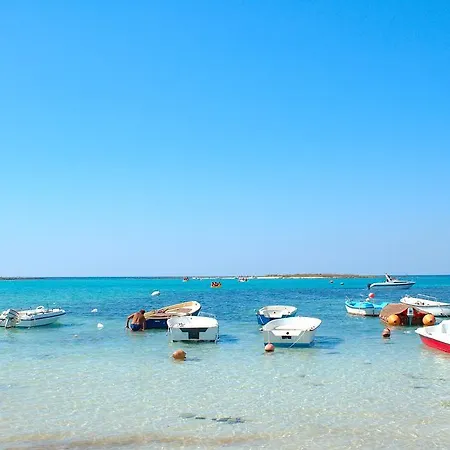 בית נופש Salento Tra Mare E Cielo *